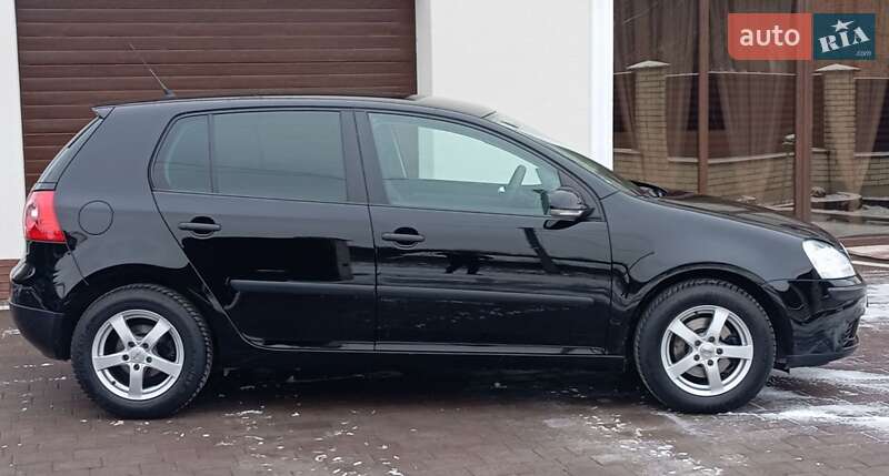 Хетчбек Volkswagen Golf 2006 в Бучачі