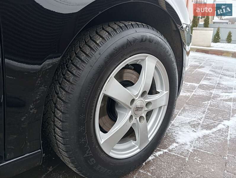 Хетчбек Volkswagen Golf 2006 в Бучачі