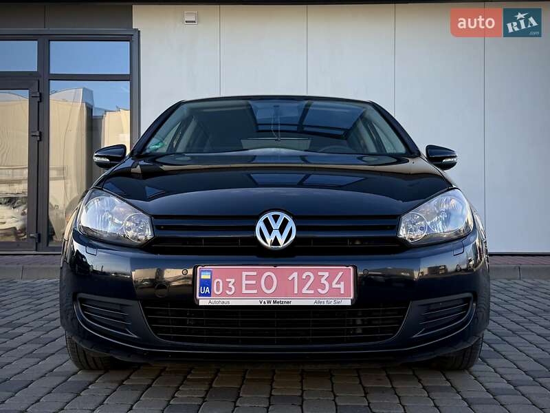 Хетчбек Volkswagen Golf 2011 в Мукачевому