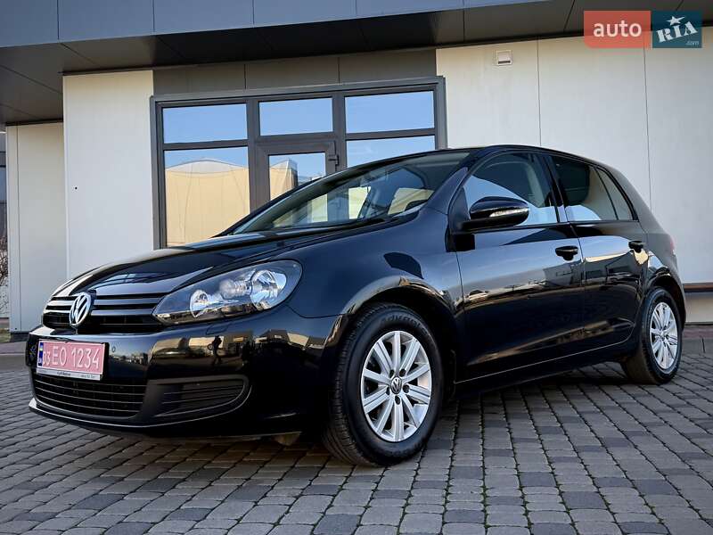 Хетчбек Volkswagen Golf 2011 в Мукачевому