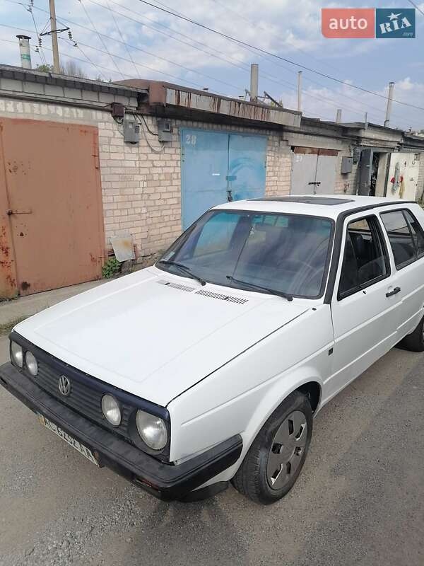 Хетчбек Volkswagen Golf 1984 в Запоріжжі