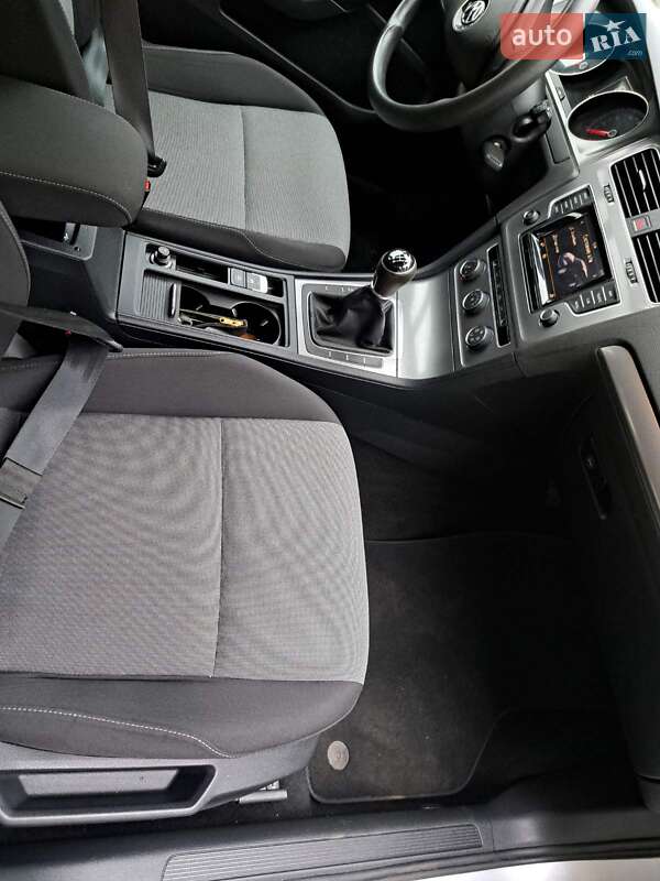 Універсал Volkswagen Golf 2015 в Гайвороні