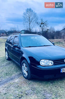 Универсал Volkswagen Golf 2004 в Львове