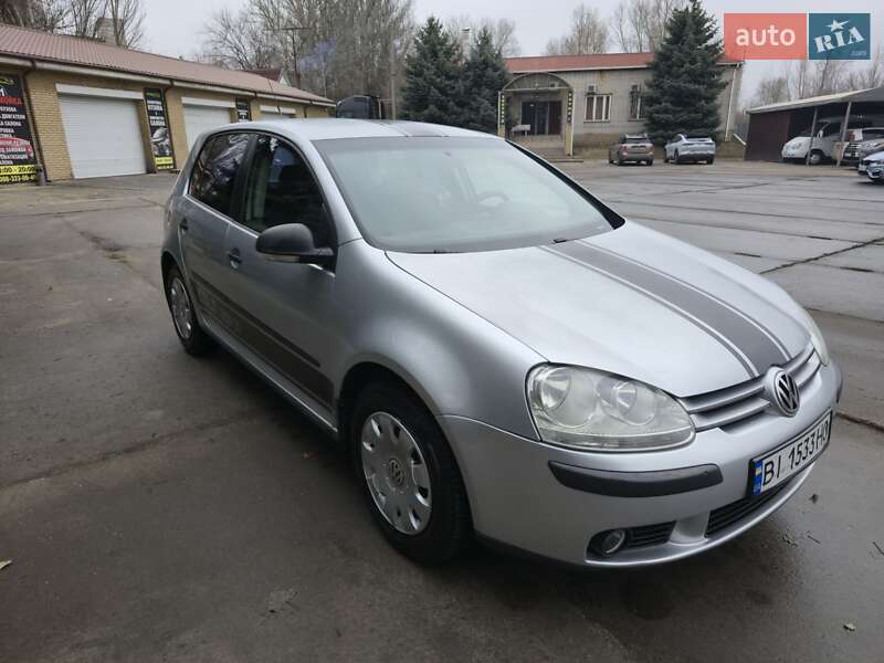 Хэтчбек Volkswagen Golf 2007 в Днепре