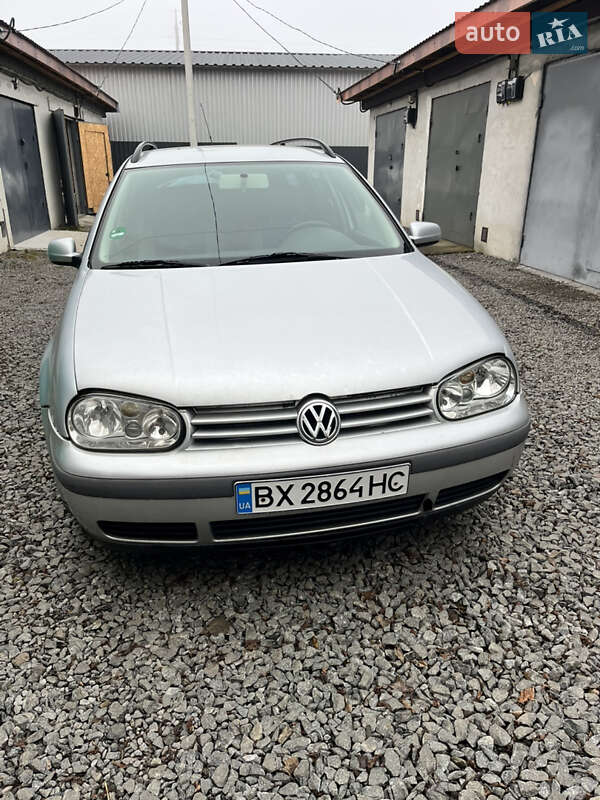 Volkswagen Golf 2001