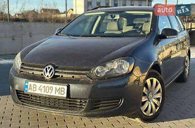 Универсал Volkswagen Golf 2010 в Виннице