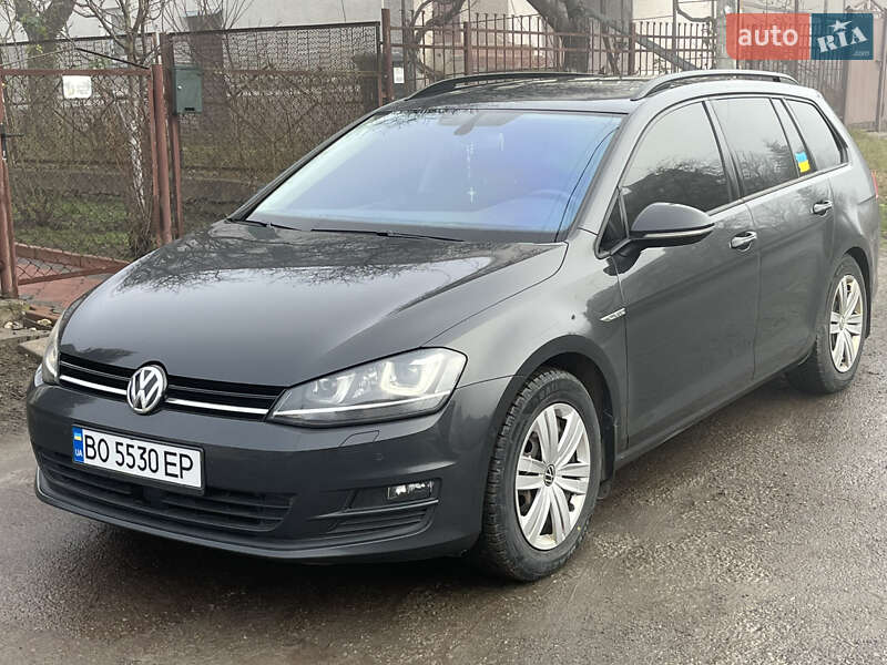 Универсал Volkswagen Golf 2015 в Тернополе