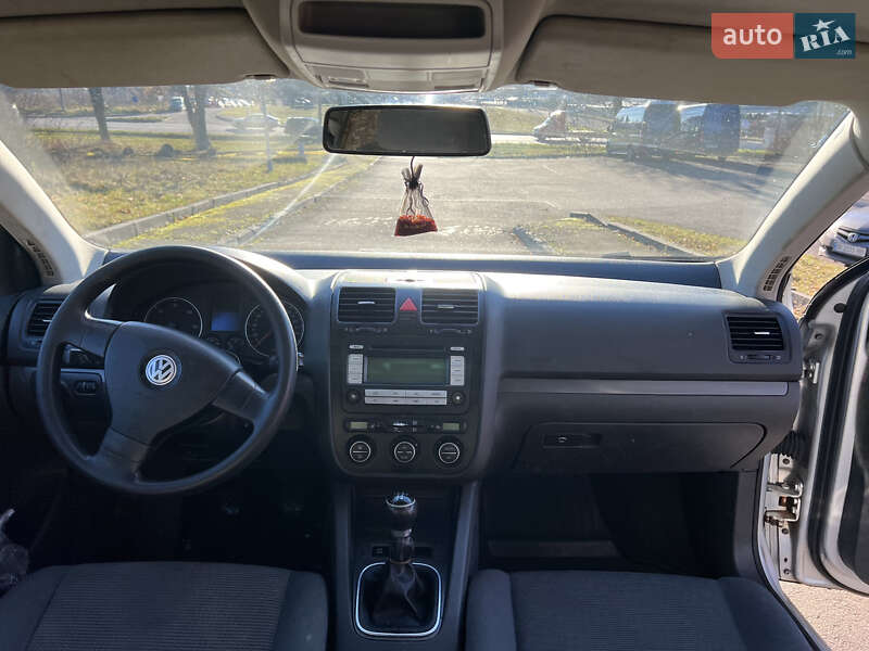 Універсал Volkswagen Golf 2009 в Рівному фото 5 Універсал Volkswagen Golf 2009 в Рівному