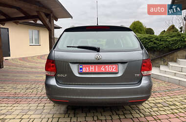 Універсал Volkswagen Golf 2009 в Луцьку