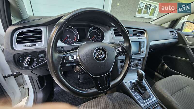 Хэтчбек Volkswagen Golf 2016 в Ивано-Франковске фото 29 Хэтчбек Volkswagen Golf 2016 в Ивано-Франковске