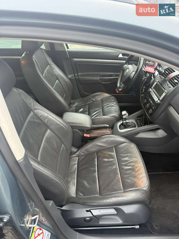 Універсал Volkswagen Golf 2007 в Полтаві