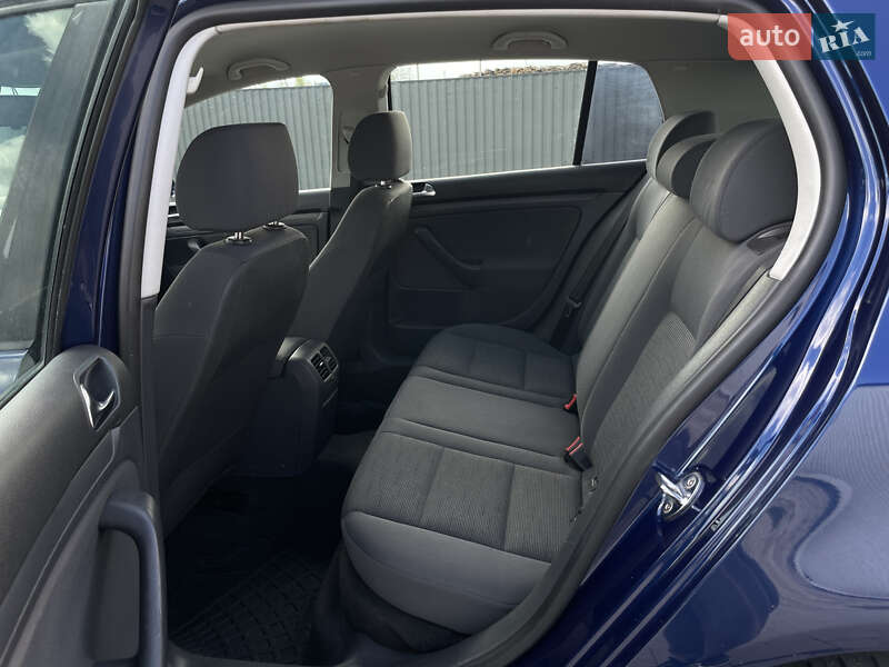 Хэтчбек Volkswagen Golf 2005 в Калуше фото 17 Хэтчбек Volkswagen Golf 2005 в Калуше