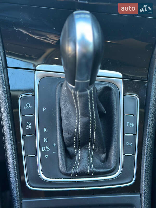 Універсал Volkswagen Golf 2015 в Глибокій