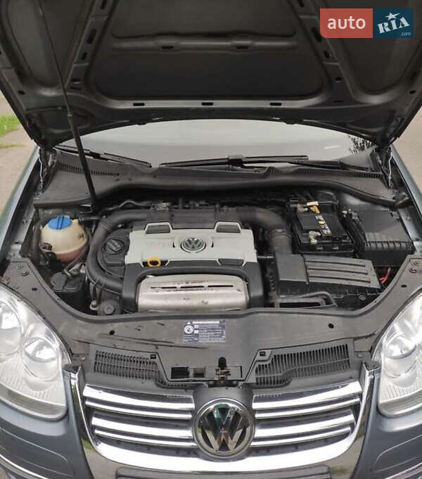 Універсал Volkswagen Golf 2007 в Полтаві