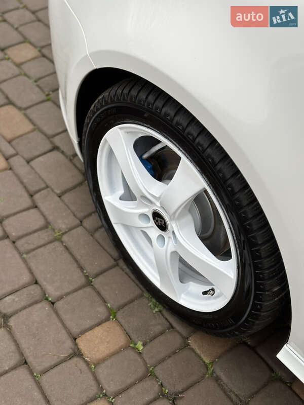 Хетчбек Volkswagen Golf 2007 в Мельниці-Подільській