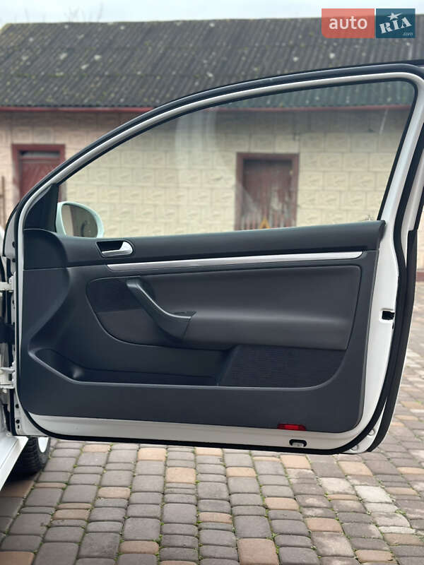 Хетчбек Volkswagen Golf 2007 в Мельниці-Подільській