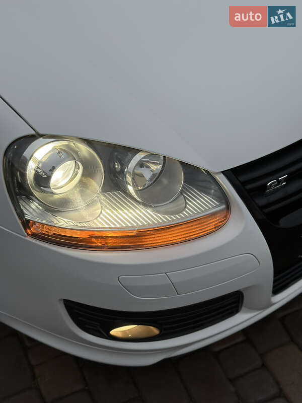 Хетчбек Volkswagen Golf 2007 в Мельниці-Подільській