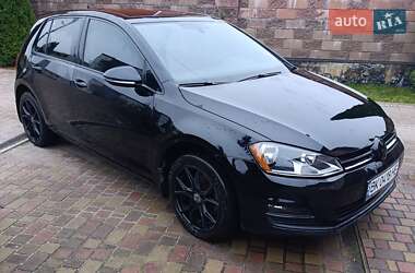Хэтчбек Volkswagen Golf 2015 в Костополе
