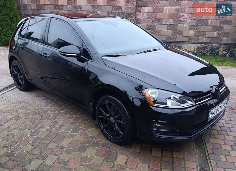 Хетчбек Volkswagen Golf 2015 в Костопілі