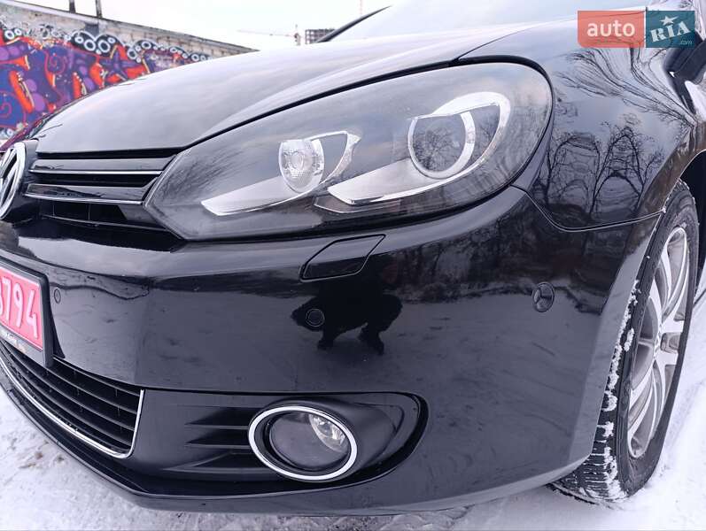Хетчбек Volkswagen Golf 2011 в Києві