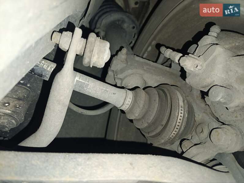 Хетчбек Volkswagen Golf 2011 в Києві