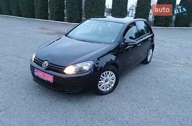 Хэтчбек Volkswagen Golf 2009 в Дубно