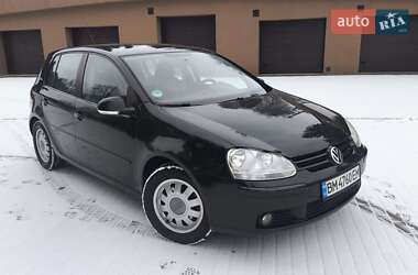 Хетчбек Volkswagen Golf 2006 в Сумах