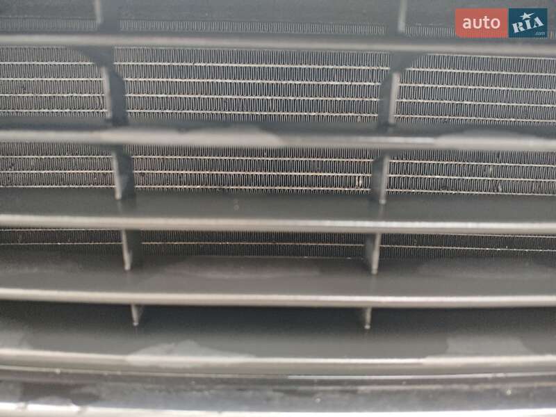 Хетчбек Volkswagen Golf 2006 в Києві