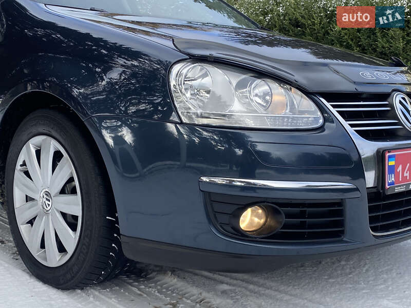 Універсал Volkswagen Golf 2007 в Умані