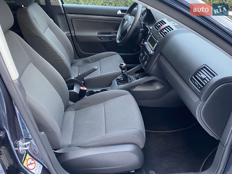 Універсал Volkswagen Golf 2007 в Умані