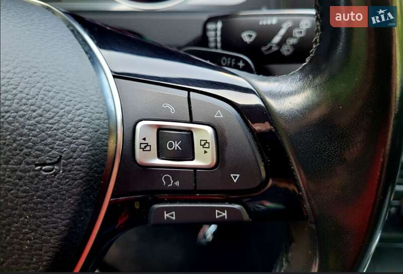 Универсал Volkswagen Golf 2017 в Мурованых Куриловцах