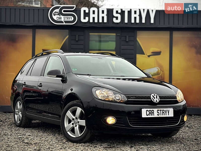 Універсал Volkswagen Golf 2012 в Стрию