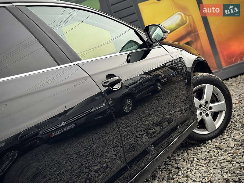 Універсал Volkswagen Golf 2012 в Стрию