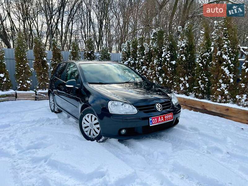 Хетчбек Volkswagen Golf 2008 в Полтаві