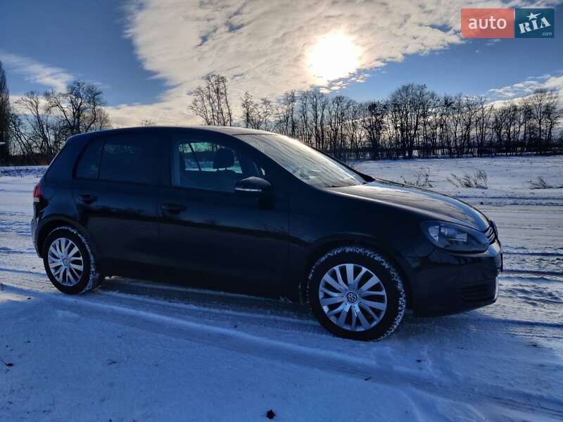 Хетчбек Volkswagen Golf 2009 в Баришівка