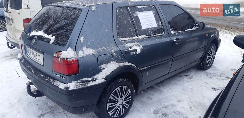 Хэтчбек Volkswagen Golf 1995 в Калиновке