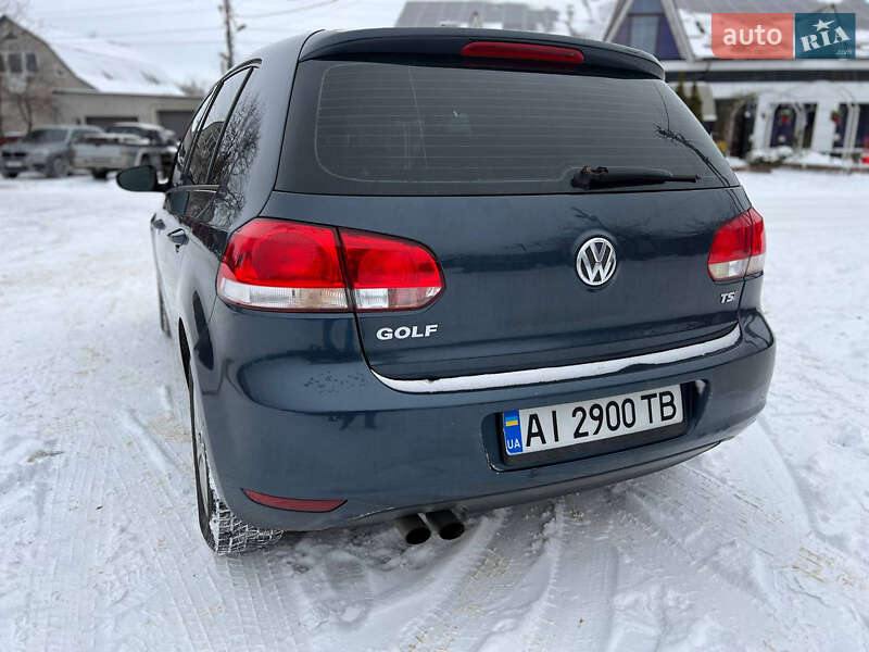 Хетчбек Volkswagen Golf 2012 в Козелеці