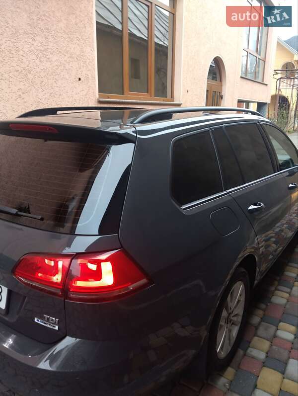 Универсал Volkswagen Golf 2014 в Мукачево