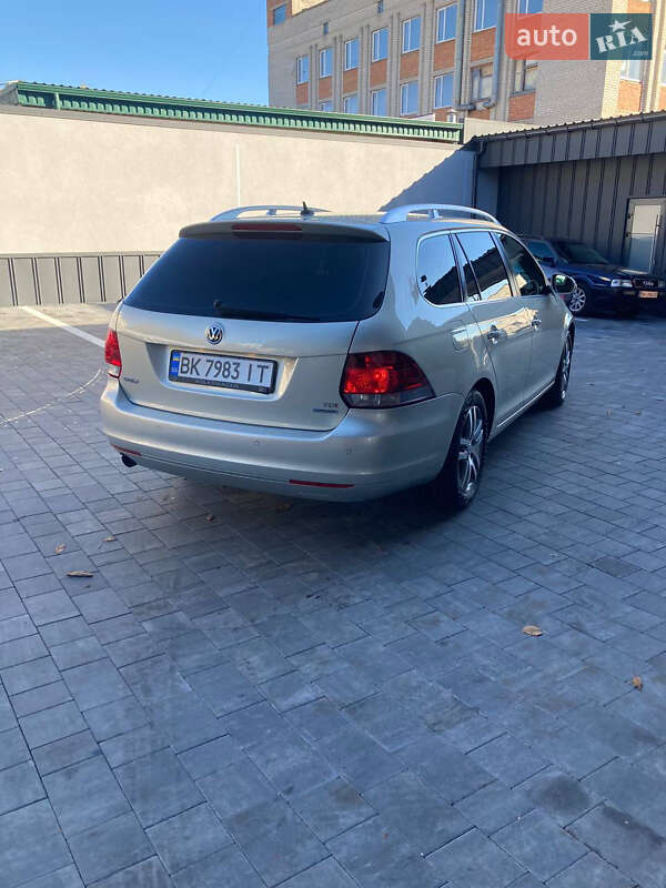 Універсал Volkswagen Golf 2010 в Рівному фото 6 Універсал Volkswagen Golf 2010 в Рівному