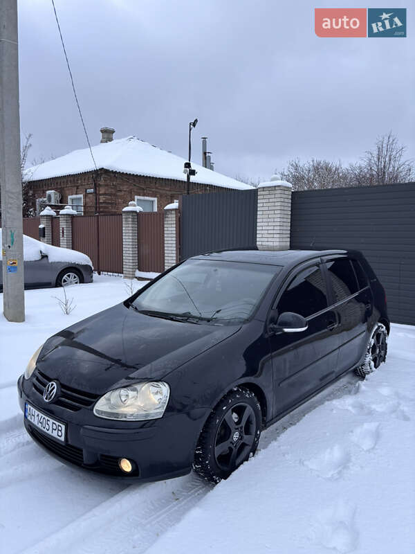 Хетчбек Volkswagen Golf 2007 в Запоріжжі