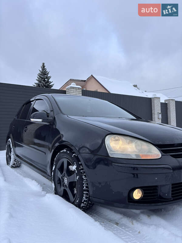 Хетчбек Volkswagen Golf 2007 в Запоріжжі