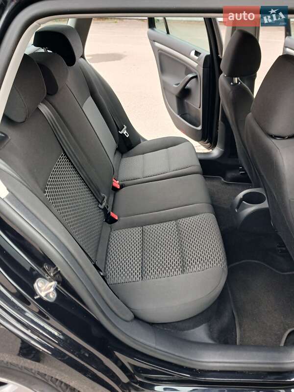Универсал Volkswagen Golf 2011 в Полтаве фото 24 Универсал Volkswagen Golf 2011 в Полтаве