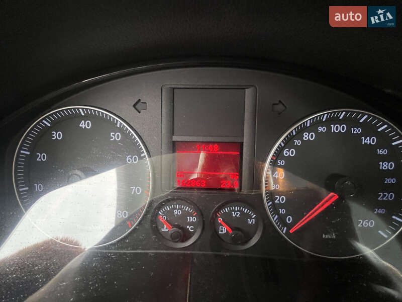 Хэтчбек Volkswagen Golf 2007 в Умани