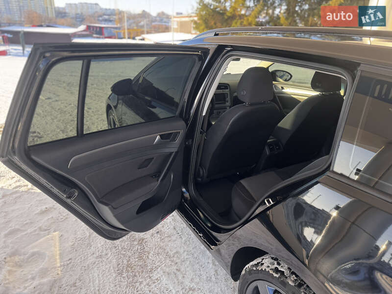 Универсал Volkswagen Golf 2014 в Хмельницком