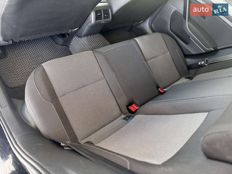 Универсал Volkswagen Golf 2014 в Хмельницком