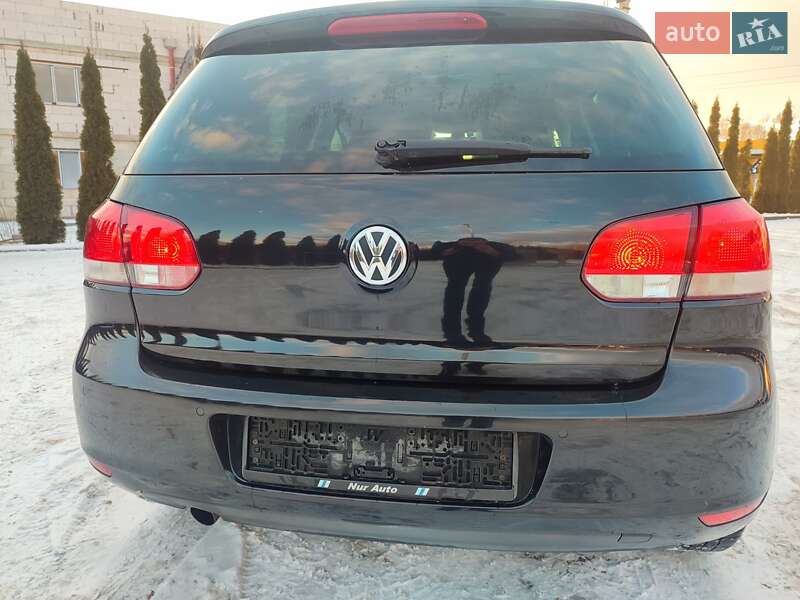 Хетчбек Volkswagen Golf 2010 в Івано-Франківську