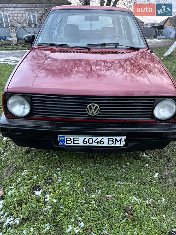 Хетчбек Volkswagen Golf 1984 в Первомайську