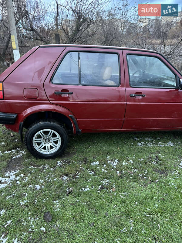 Хетчбек Volkswagen Golf 1984 в Первомайську