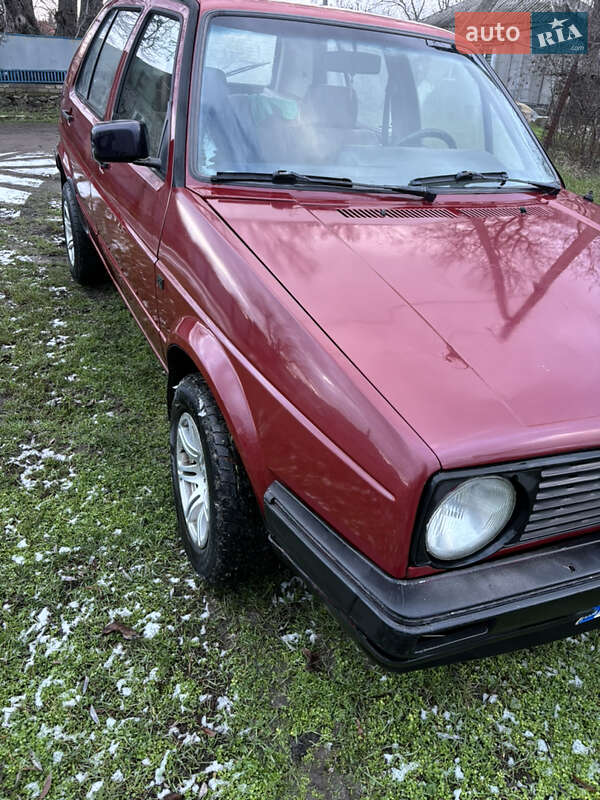 Хетчбек Volkswagen Golf 1984 в Первомайську
