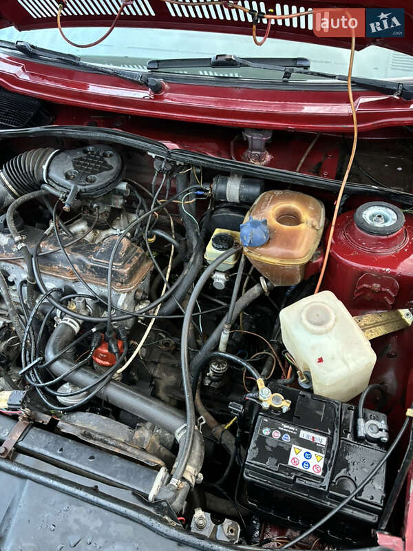 Хетчбек Volkswagen Golf 1984 в Первомайську